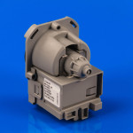 Помпа Askoll M50 для стиральной машины Indesit Ariston (крепление на 3-х защелках) C00266228, оригинал (C00266228)