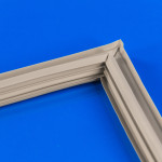 Уплотнительная резина Whirlpool 480132102096 для холодильника, оригинал (480132102096)